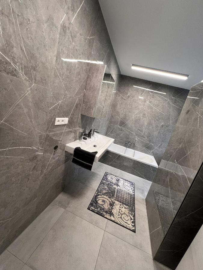 Kuenzelsau I Apartment Bagian luar foto